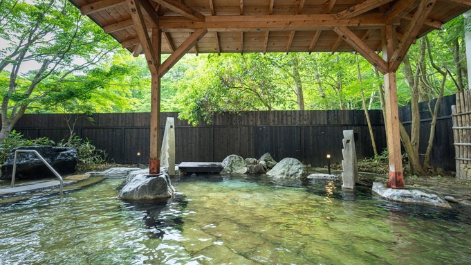 【季節のプラン】秘湯★湯西川温泉満喫旅！囲炉裏で味わう郷土料理《牛肉とブランドポークのしゃぶしゃぶ》